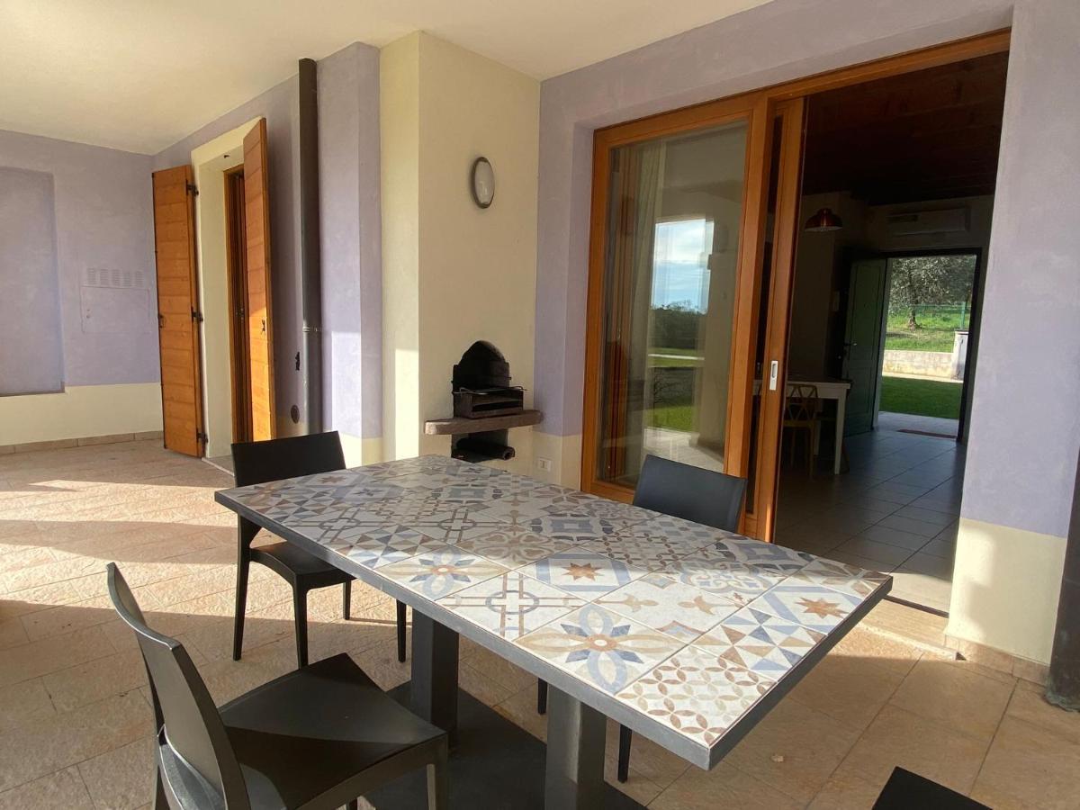 Luxury Apartments - Le Fate - Residence With Pool Манерба-дель-Гарда Екстер'єр фото