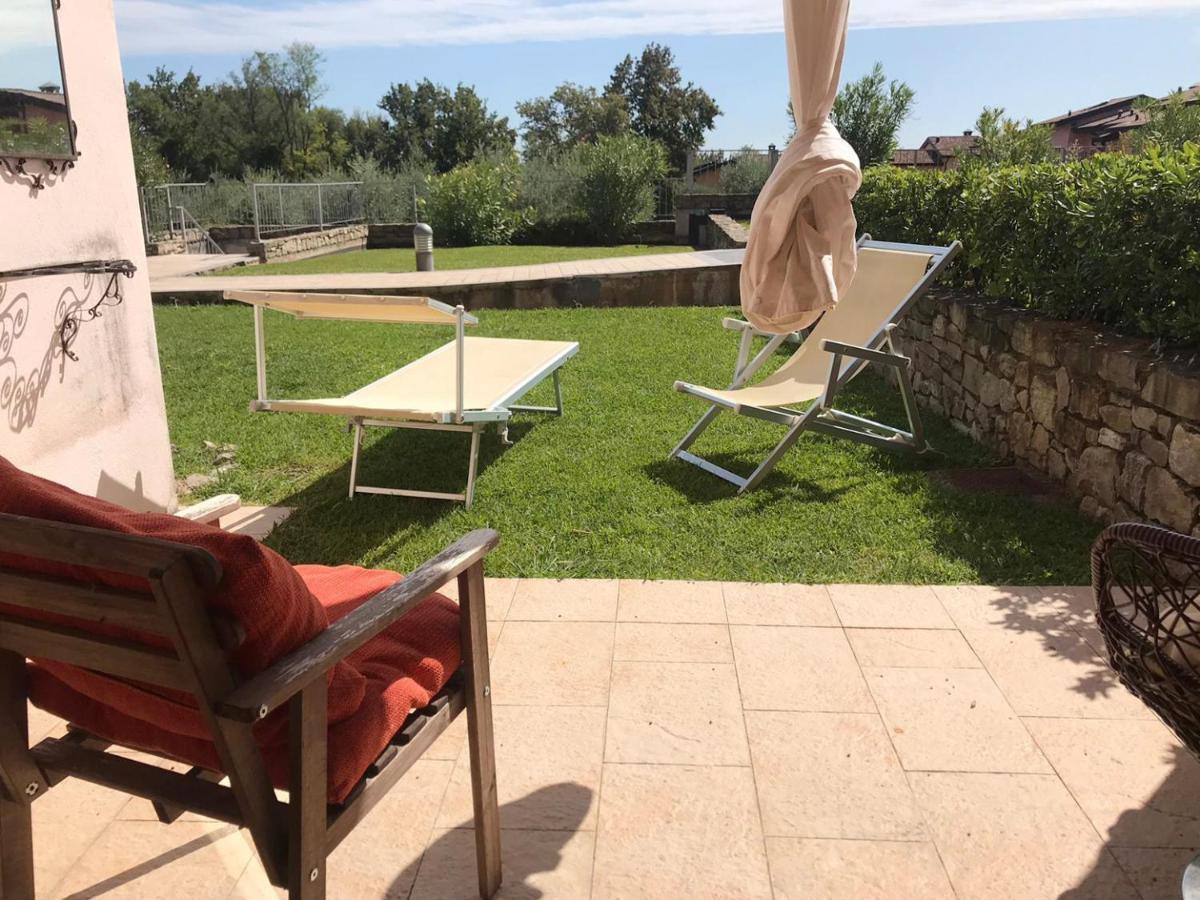 Luxury Apartments - Le Fate - Residence With Pool Манерба-дель-Гарда Екстер'єр фото